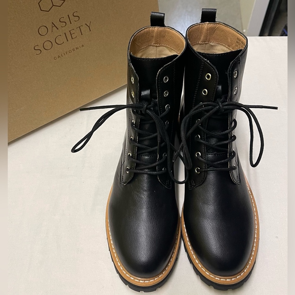 Vegan black combat boots. NEW! Never worn!